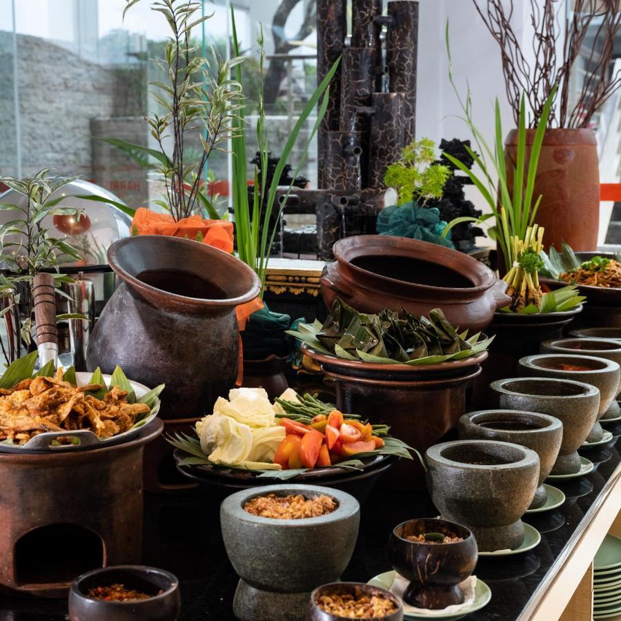 登巴萨哈里斯酒店 丹帕沙 外观 照片